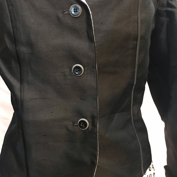 Carlisle Silk Blazer and pink sequin skirt - Picture 3 of 6